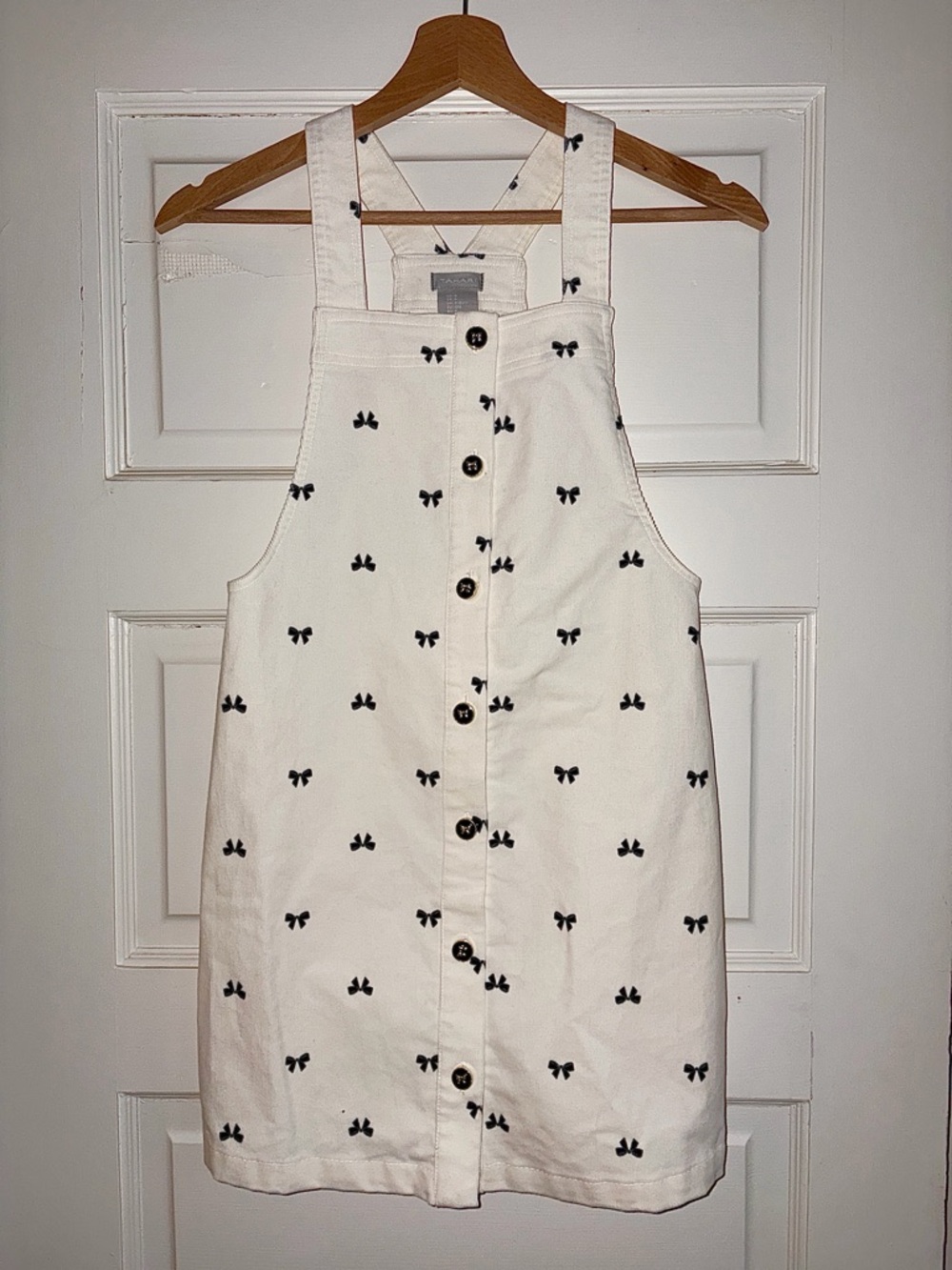 Tahari  Girls White Mini finewale corduory Overall Dress with Black Bow Print 8